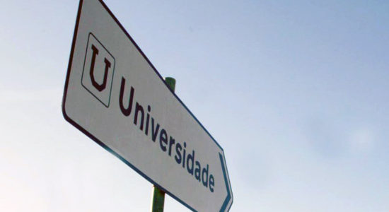 Câmara aprovou Proposta de revisão do regulamento de atribuição de bolsas de estudo a estudantes universitários