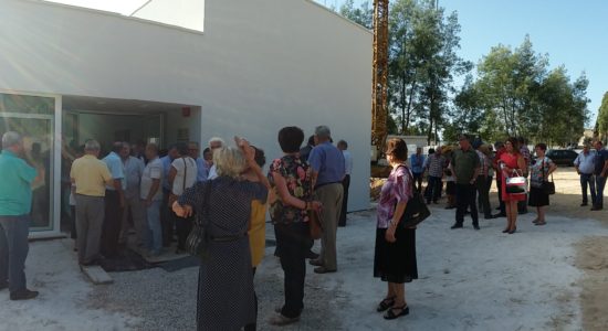 Município aprova apoio para arranjos exteriores na Casa Mortuária de Olival