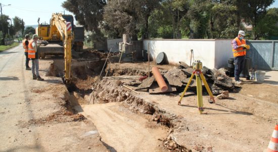 Bairro e Estrada de Minde | Expansão da rede de saneamento básico