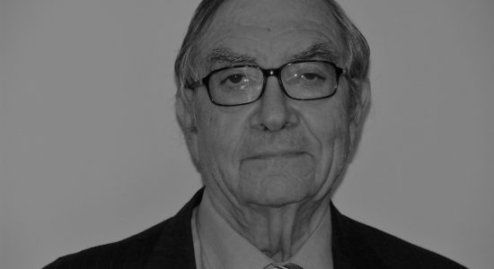 Município recebe acervo bibliográfico do Professor José da Silva Lopes