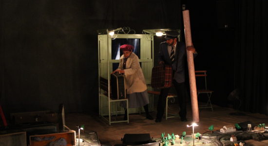 TMO estende oferta cultural a Caxarias com noite de teatro no auditório da escola