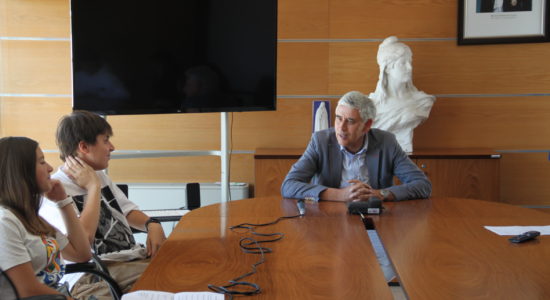 Alunos do CEF entrevistam Presidente da Câmara
