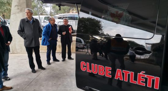 Câmara apoia na aquisição de viatura pelo Clube Atlético Ouriense