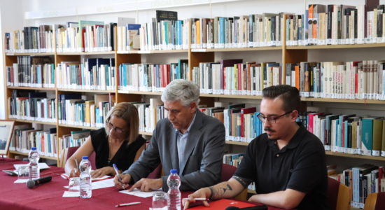 Biblioteca Municipal de Ourém recebe importante acervo histórico com doação de espólio do jornal “Ourém e o seu Concelho”