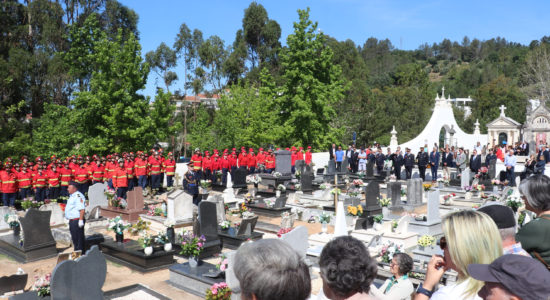 Bombeiros de Ourém celebram tradição cinquentenária do 1º de maio