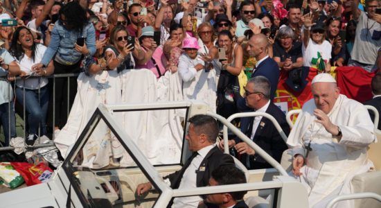 Fátima Recebe Papa Francisco em visita histórica