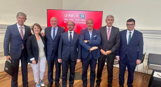 Presidente na conferência de imprensa da “La Vuelta 2024”