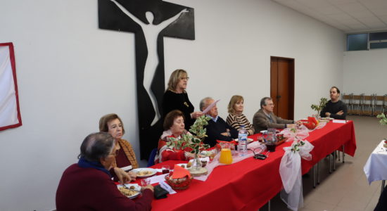 Almoço de Natal da Universidade Sénior de Ourém reúne comunidade em clima de esperança e solidariedade