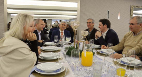 INSIGNARE celebra Natal com almoço