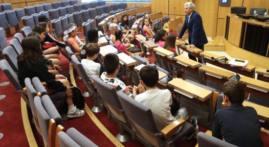 Iniciou-se esta segunda-feira mais uma edição do programa “Férias Ativas de Verão”