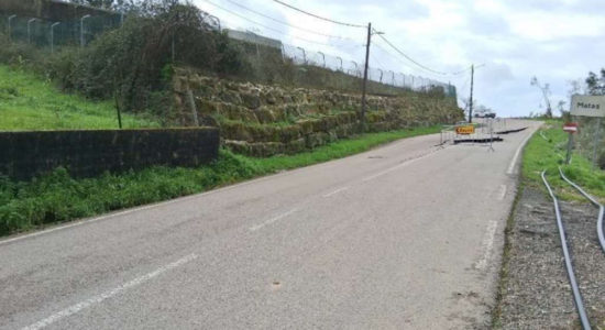 Câmara aprova recuperação da Rua 1.º de Janeiro em Matas